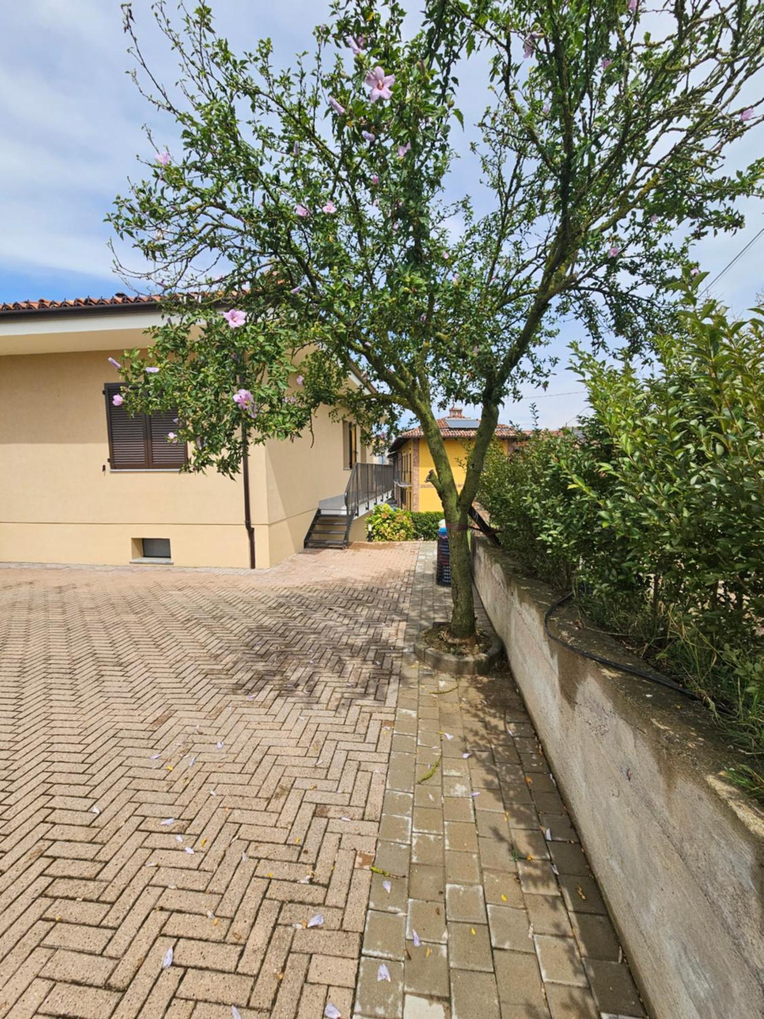 La Casa In Rivalta Villa Verduno Exteriör bild